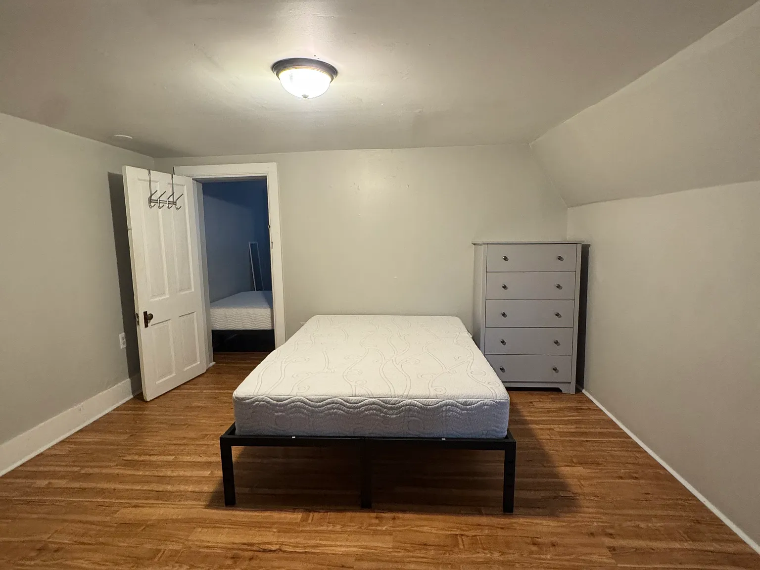 2 bed, $1,650 — Photo 4
