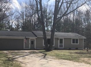 9603 Innwood W, Interlochen, MI 49643