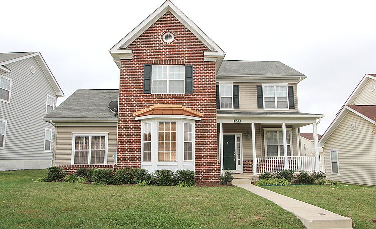 Exterior 1