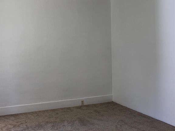 3rd image of 668 Church St
