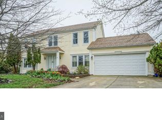 5 Hewitt Ct, Clayton, NJ 08312