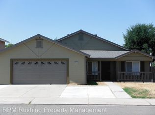9609 N Driftwood Ave, Delhi, CA 95315