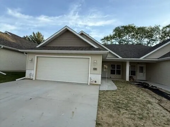 608 Aspen Trl, Muscatine, IA 52761