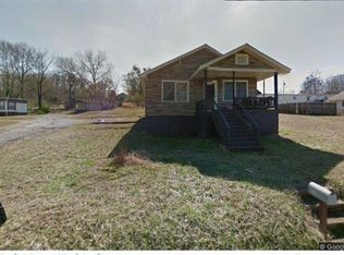 124 Jones St, Pickens, SC 29671