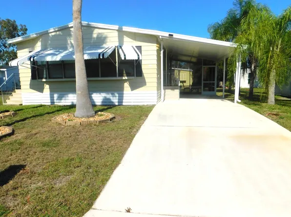 10 Toreador, Port St Lucie, FL 34952