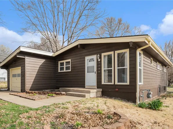 9506 E 28th Ter S, Independence, MO 64052