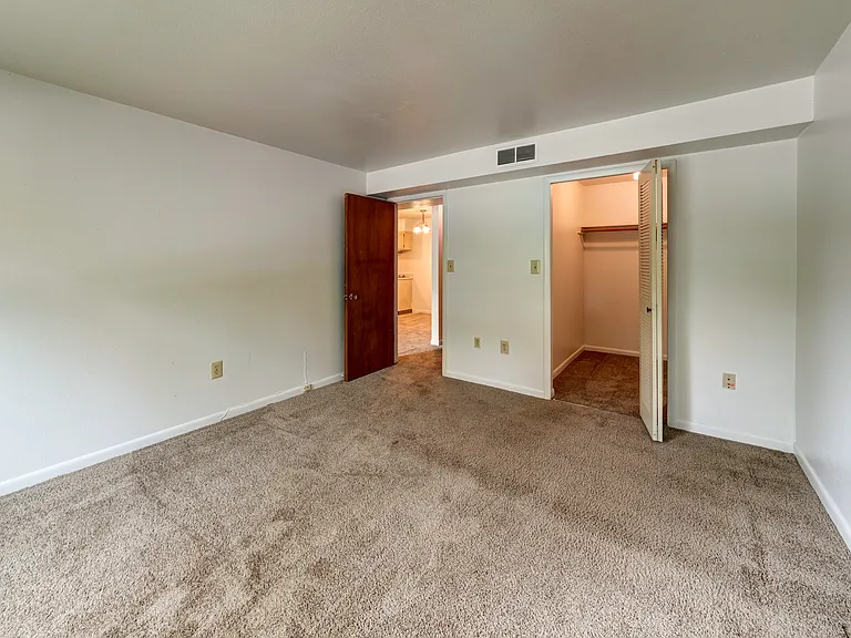 Terra Trace Apartments — Photo 32