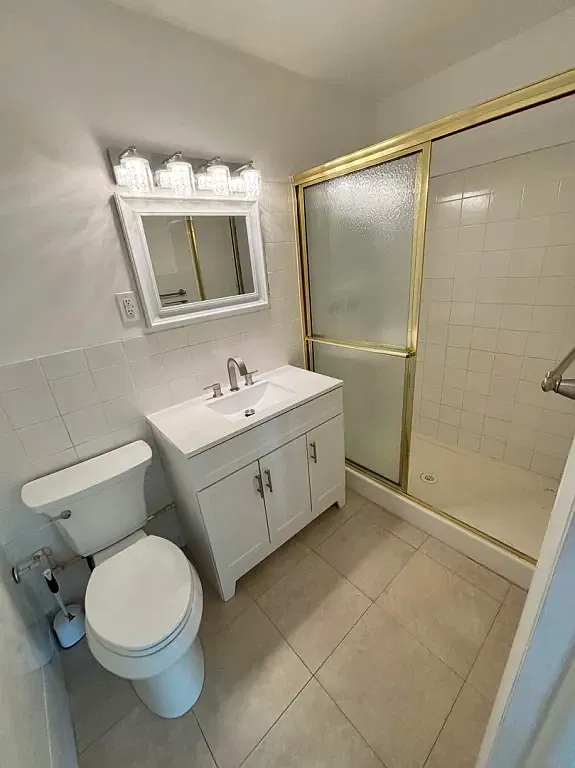 3 bed, 1553 sqft, $2,300 — Photo 4
