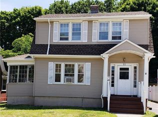 11 Eastview St, Hartford, CT 06114