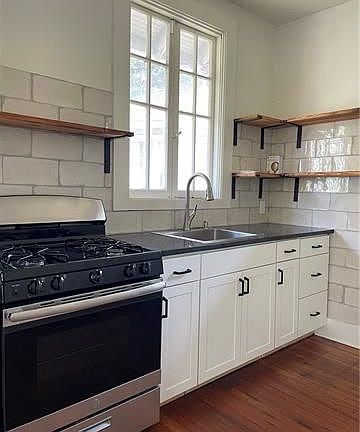 2nd image of 3627 Dumaine St APT D