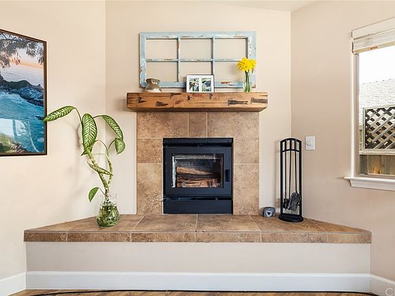 5th image of 22665 J St