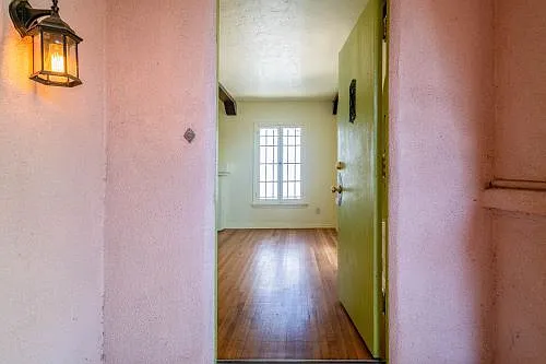 1293 S Cloverdale Ave #1293 — Photo 5