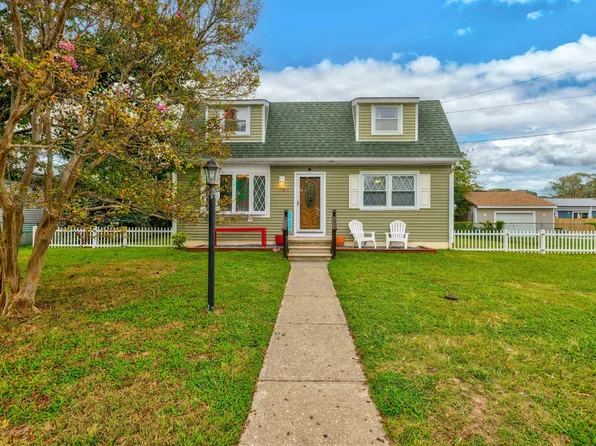 215 W Drumbed Rd, Villas, NJ 08251