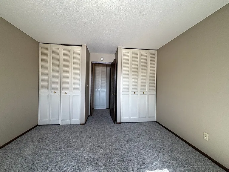 41 Arlington Ave West — Photo 13