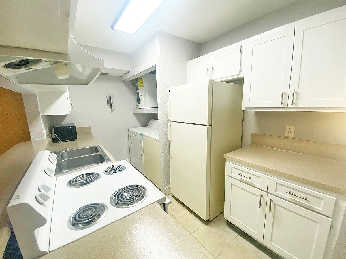 4423 Treehouse Lane (Arbor Keys) - 21G — Photo 1