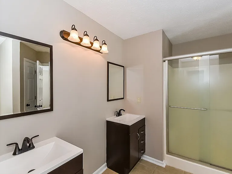 2091 Samantha Cir SW — Photo 13