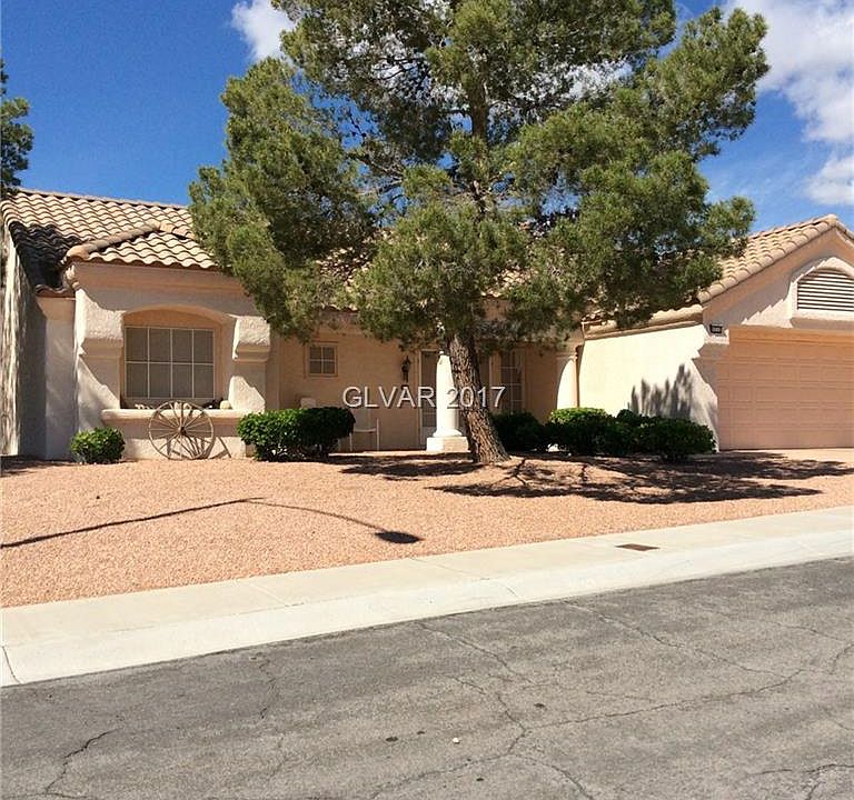 1st image of 9712 Buckhorn Dr