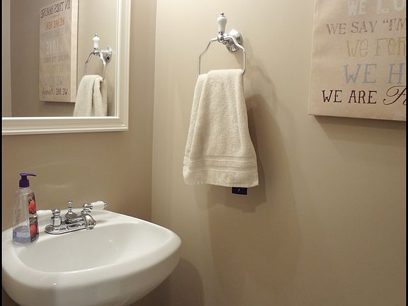 Mud Room Bath (Main Floor)