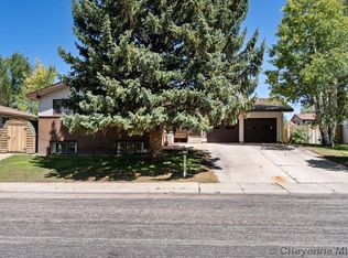 2609 Park Ave, Laramie, WY 82070