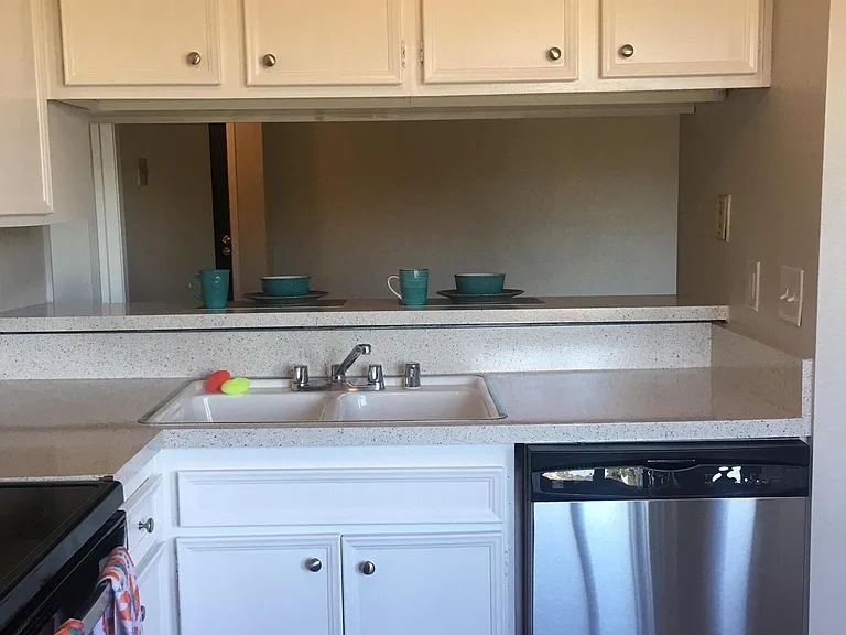 Chateau Spring Hill — Photo 18