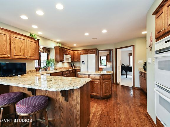 3rd image of 12337 W Shellbark Dr