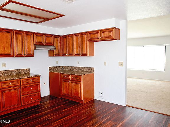 3rd image of 567 E Avenue J9