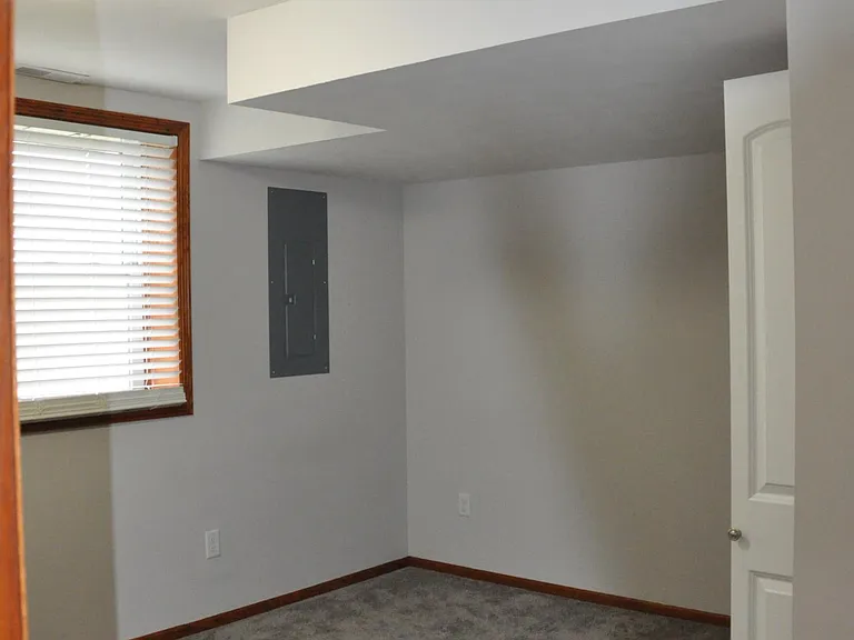 2041 Colorado Dr — Photo 27