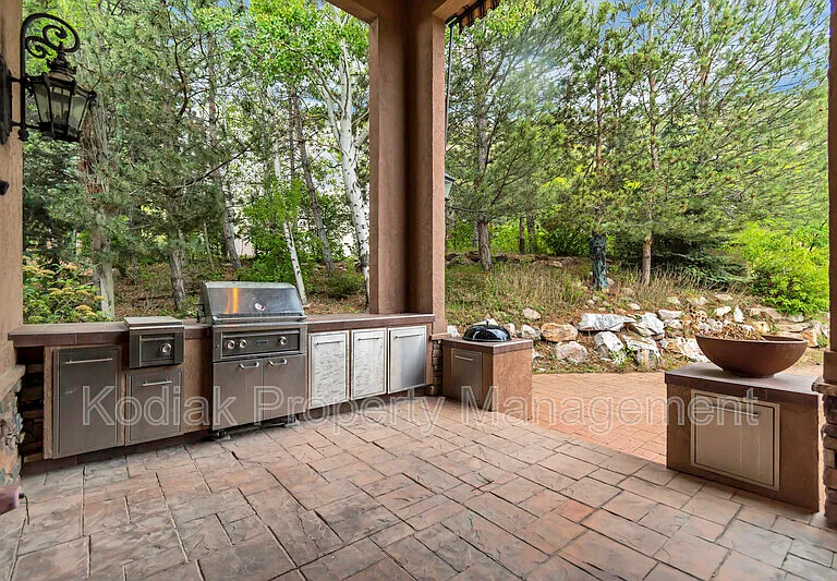 3608 E Crest Mount Cir — Photo 21