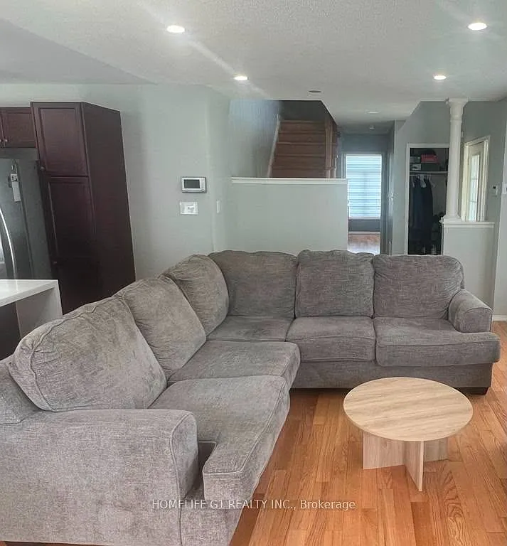 4 bed, $3,299 — Photo 2