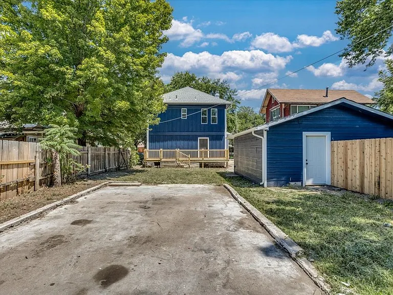 1227 N Lewellen Ave — Photo 27