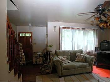 4th image of 25 Woodlawn Ave