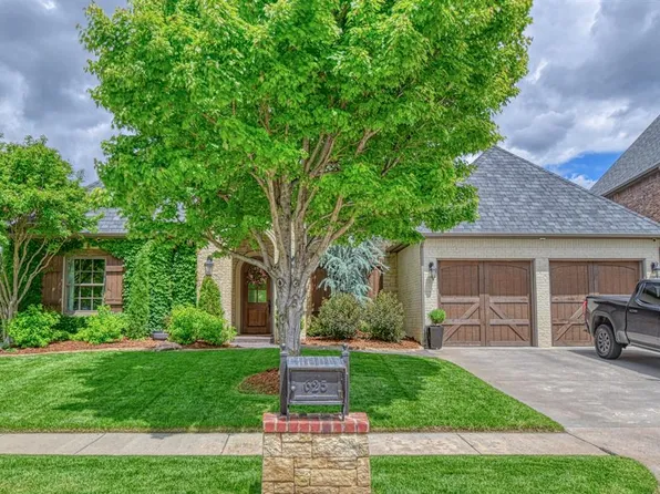 625 Greystone Ln, Norman, OK 73072