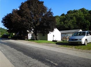 190 Valley Church Rd, Graysville, PA 15337