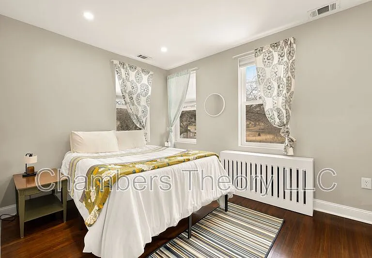 2124 N Capitol St NW — Photo 24