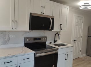 3038 W 40th St #3, Chicago, IL 60632