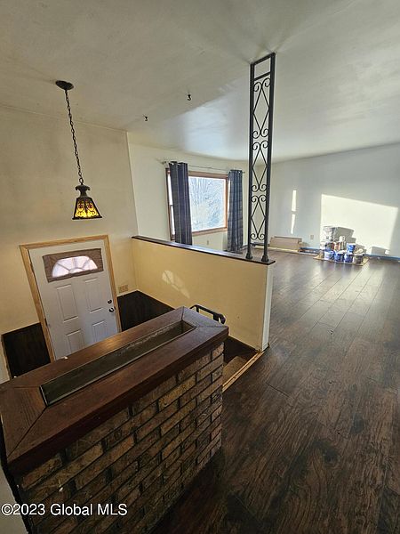 3rd image of 1399 Kania Road