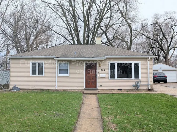 302 Saint Jude Ave, Joliet, IL 60436