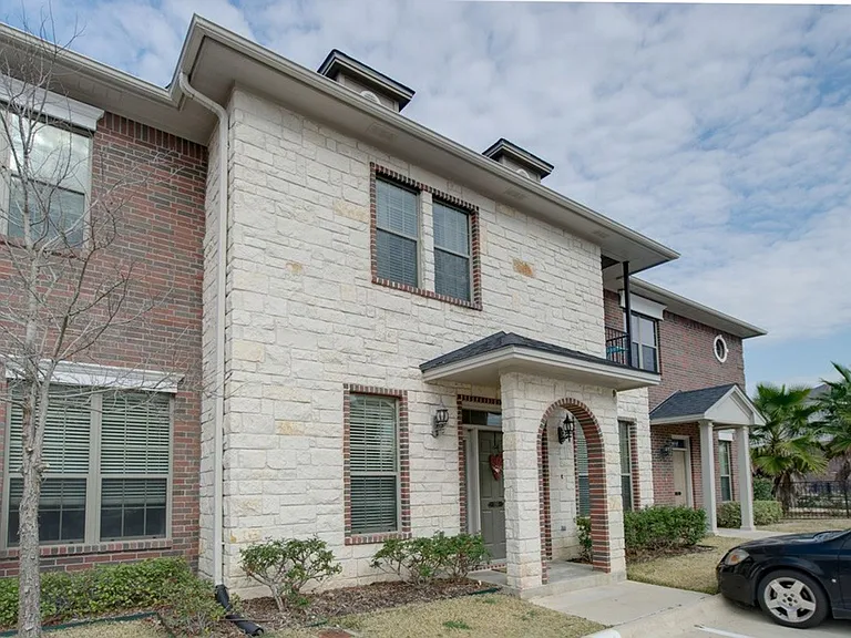 503 Forest Dr — Photo 12