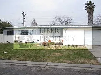 1401 Colin Ln photo 1