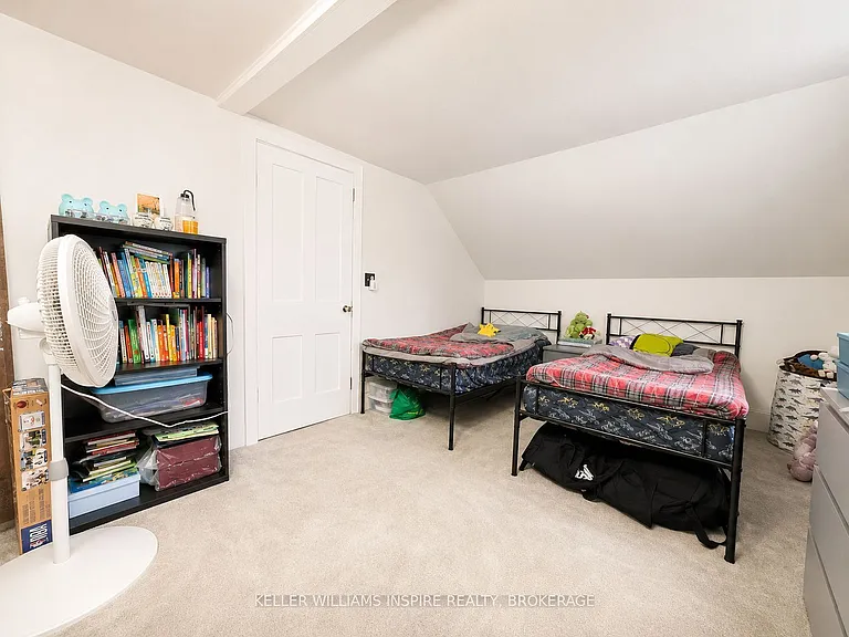 22 McColl St #A — Photo 14