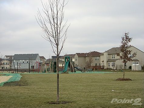 4th image of 1864 Faxon Dr