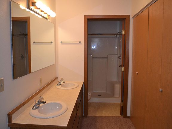 2nd image of 1208 28th Ave S APT 203