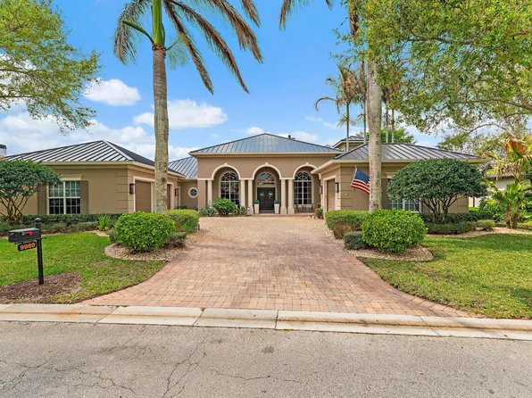 9980 SE Sandpine Lane, Hobe Sound, FL 33455