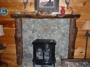 35 River Meadow Ln, Blue Ridge, GA 30513