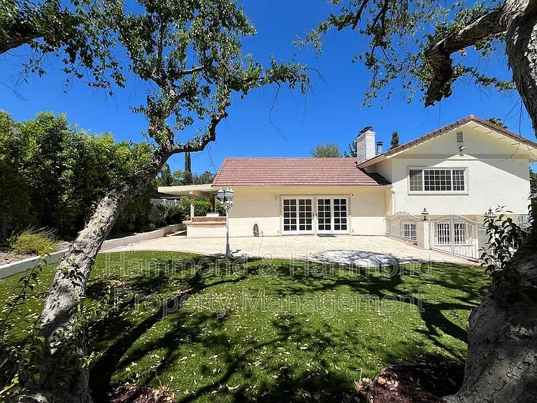 4527 Stark Ave — Photo 34