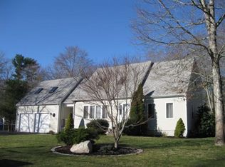 9 Blueberry Dr, Acushnet, MA 02743