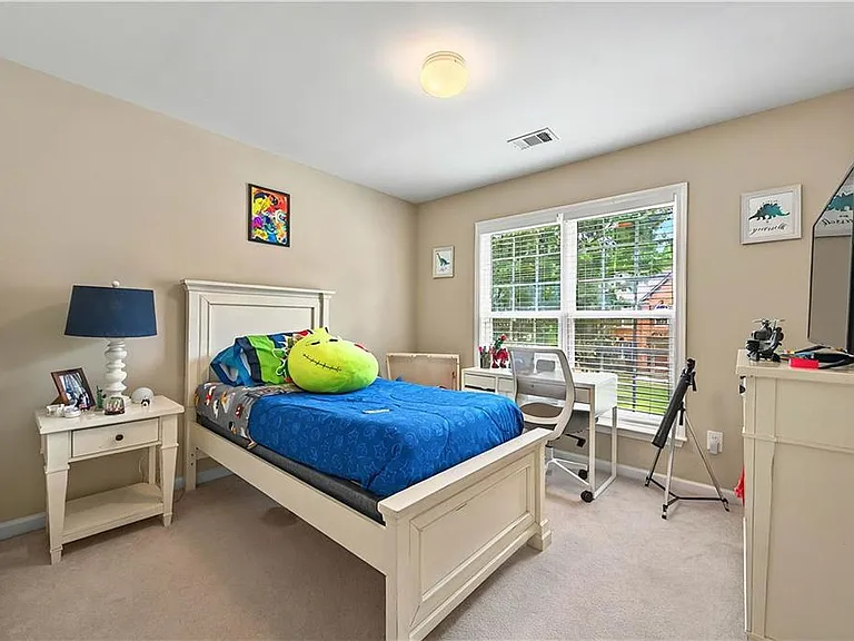 780 Potters Bar Ln — Photo 37