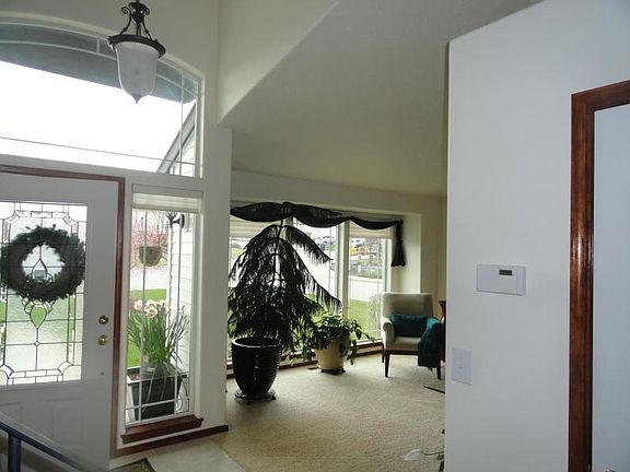 3rd image of 6603 S Baymont St