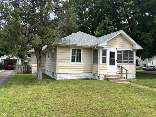 2016 Washington Ave, Terre Haute, IN 47803