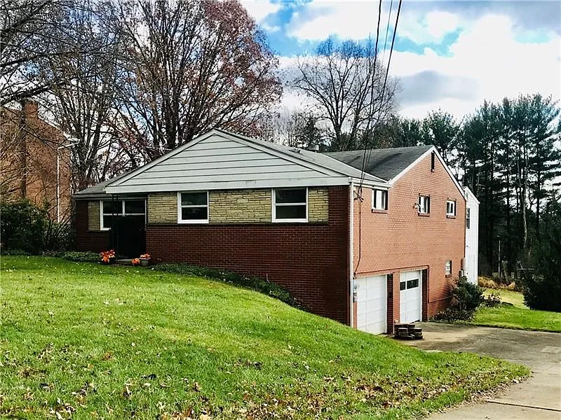 620 Driftwood Dr photo 1